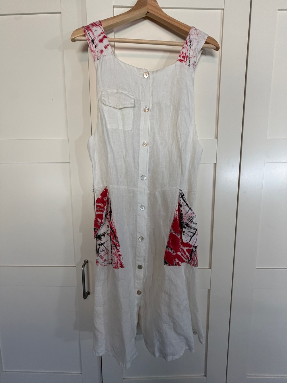 White Midi Linen Dress with Red Print Pocket & Strap Accents B7